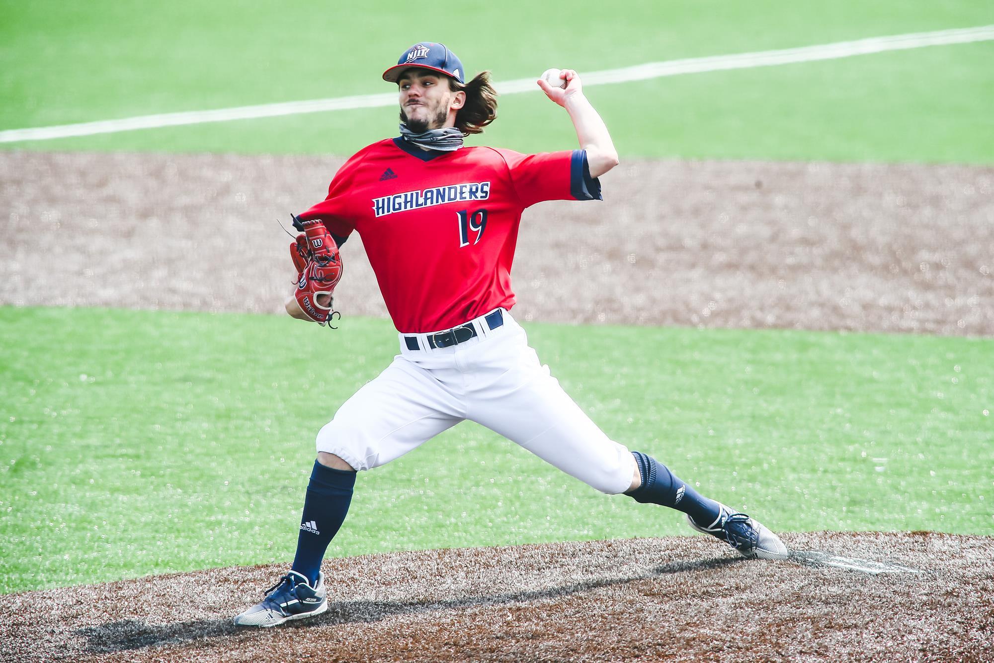 UMBC Baseball Ends Season with Pair of Losses at NJIT on Saturday