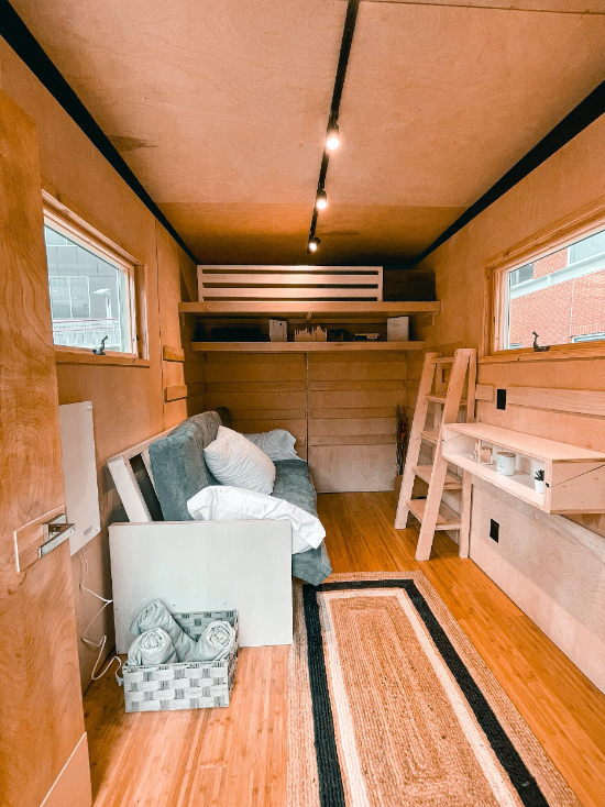 POD interior