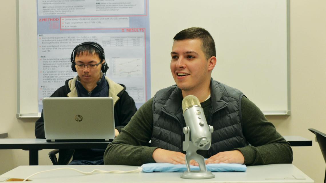  Juan Rios ’18 and Victor Chue ’18 
