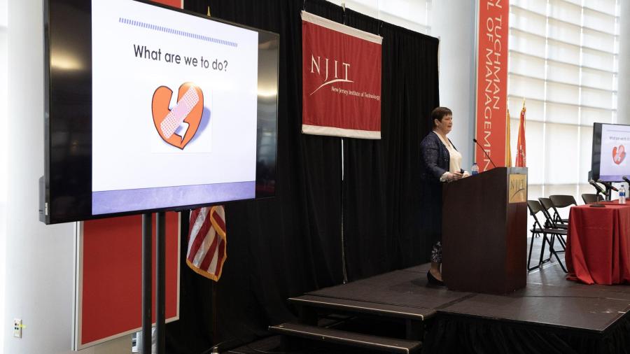 Wendy Nilsen, of the NSF Smart and Connected Health Program, delivers a keynote address at the Leir Research Institute conference.