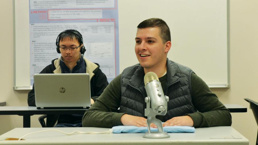  Juan Rios ’18 and Victor Chue ’18 