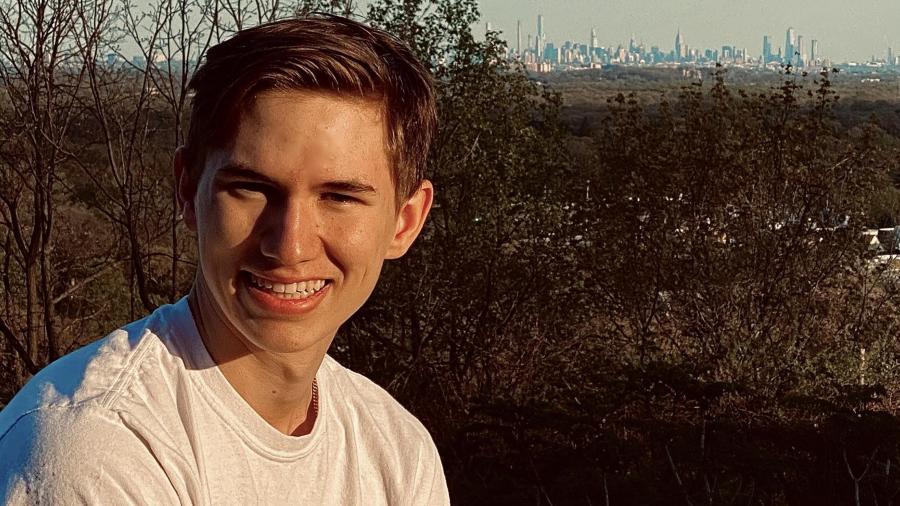 portrait of student Maxwell Gregory Class of 2024