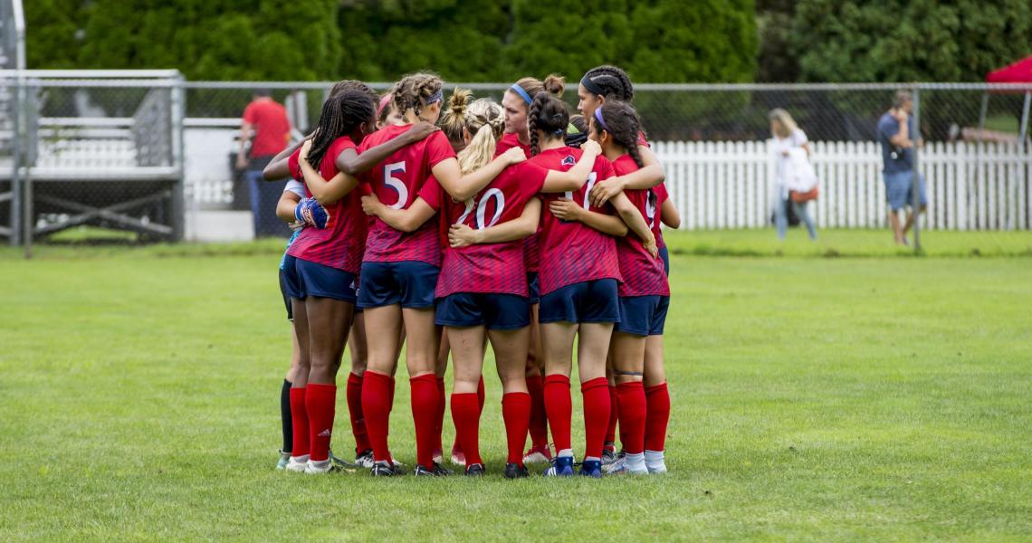NJIT Women's Soccer Huddle