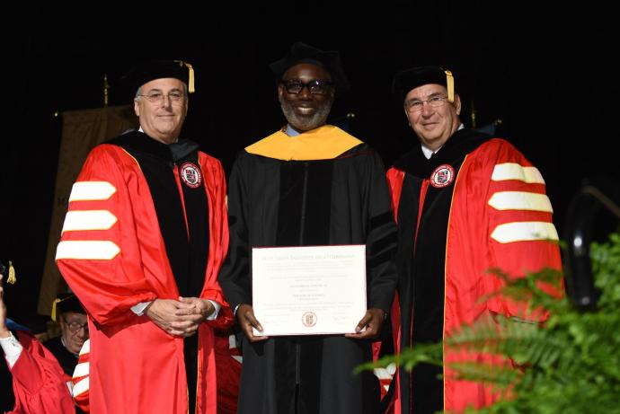 Clifford M. Samuel ’88, Senior Vice President of Access Operations and Emerging Markets at Gilead Sciences, Inc. received an honorary Doctor of Science.