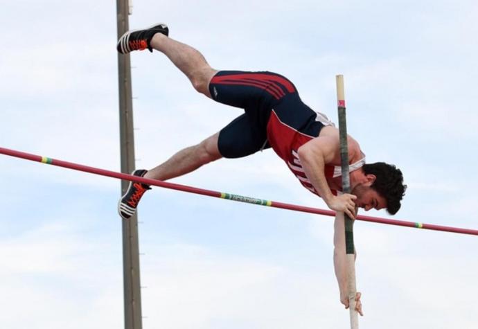 Calvin Gould broke the NJIT school-record in the pole vault this Spring and finished tied for first at the 2017 Brick City Classic hosted by NJIT in the men's pole vault with a height of 14-11 (4.41m).